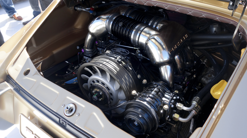 Illustration for article titled Singer's New 911 Is 4 Liters Of Golden Chocolate Lusciousness